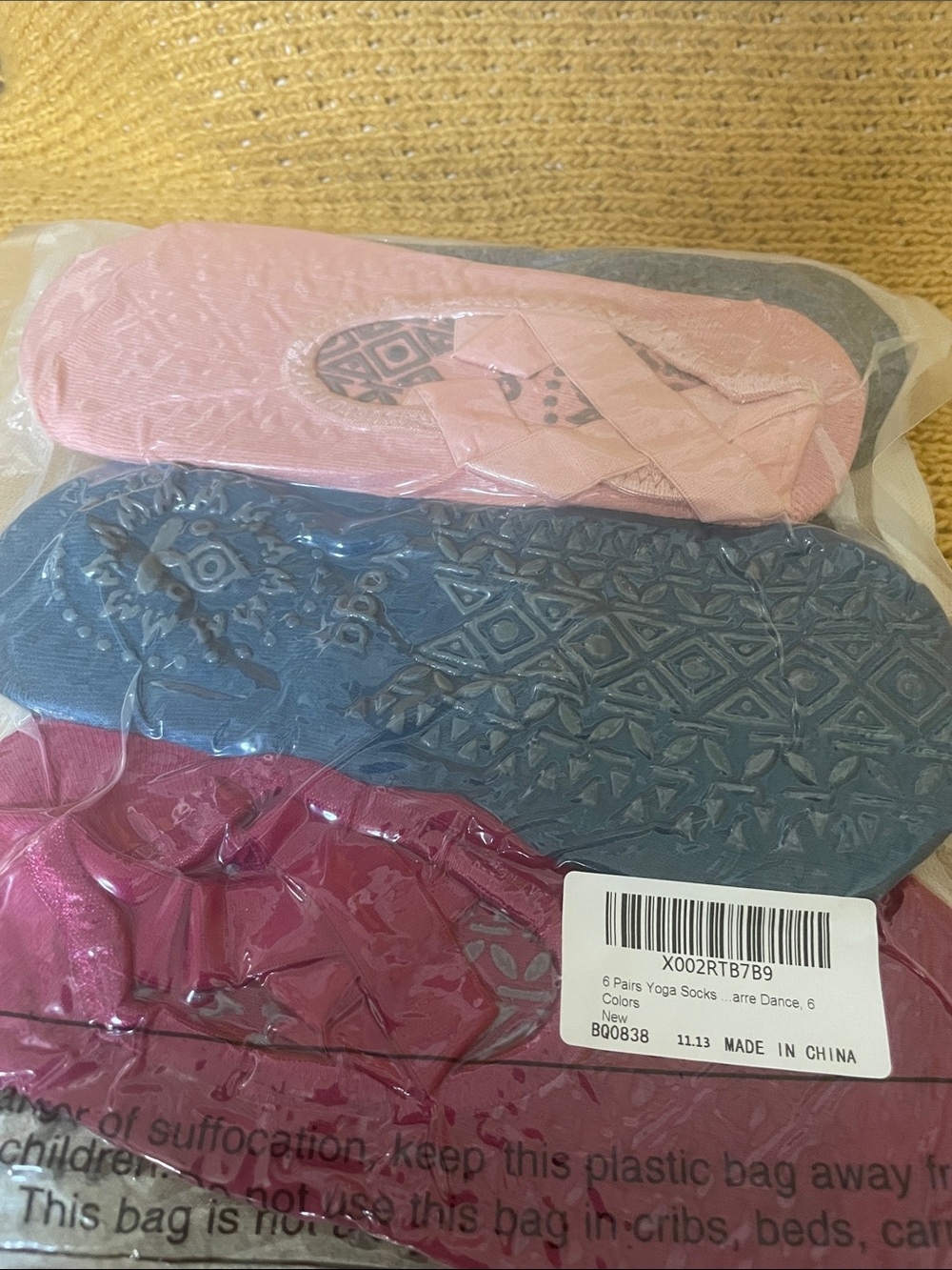 Women’s Yoga Socks - 6 pairs - Picture 3 of 3